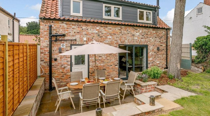 Photo of 3 Bed in Ellerton