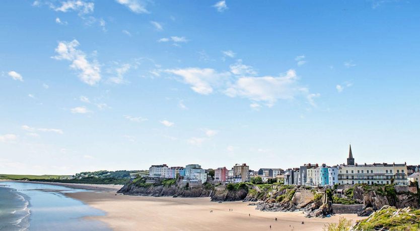 Photo of 1 Bed in Tenby