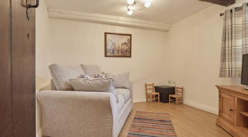 Photo of 3 Bed in Underskiddaw