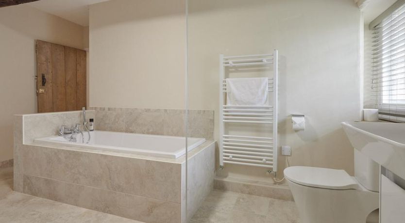 Photo of 3 Bed in Underskiddaw