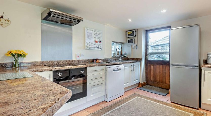 Photo of 3 Bed in Colthouse