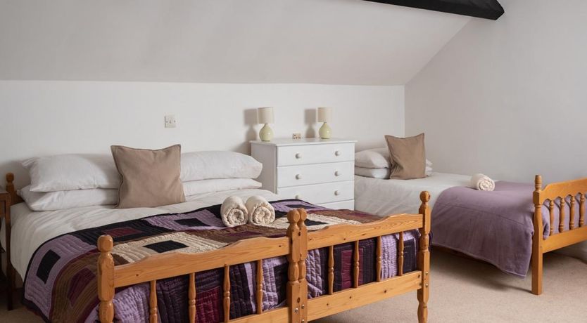 Photo of 2 Bed in Talybont-on-Usk