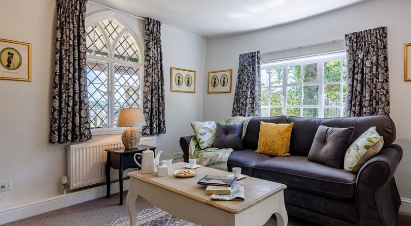 Photo of 1 Bed in Beaulieu