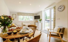 Photo of in Thornfalcon (83696)