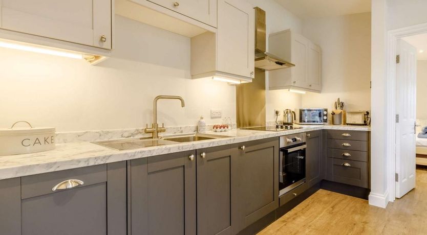 Photo of 2 Bed in Thornfalcon