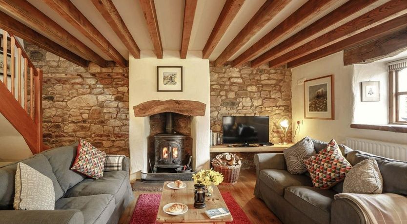 Photo of 2 Bed in Kirkland