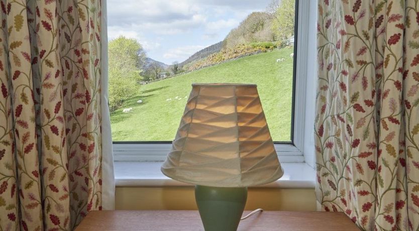 Photo of 4 Bed in Applethwaite