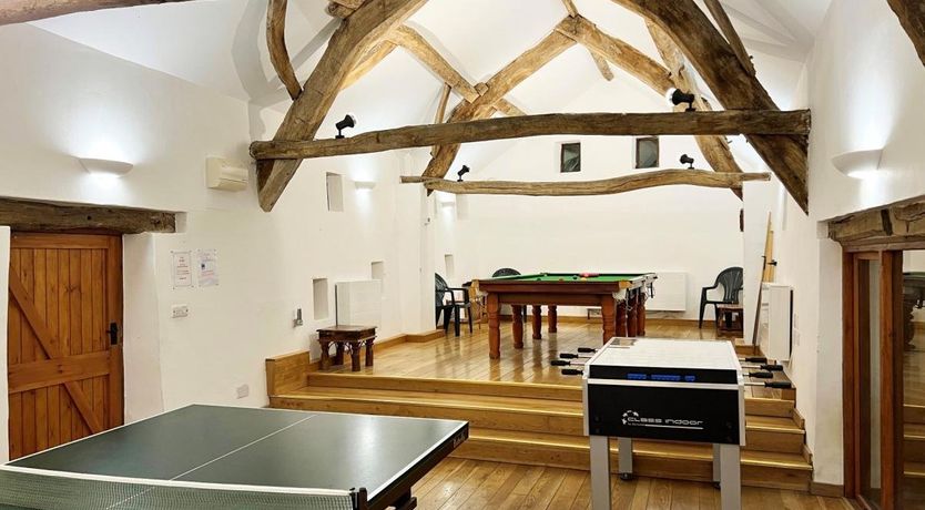 Photo of 4 Bed in Routenbeck