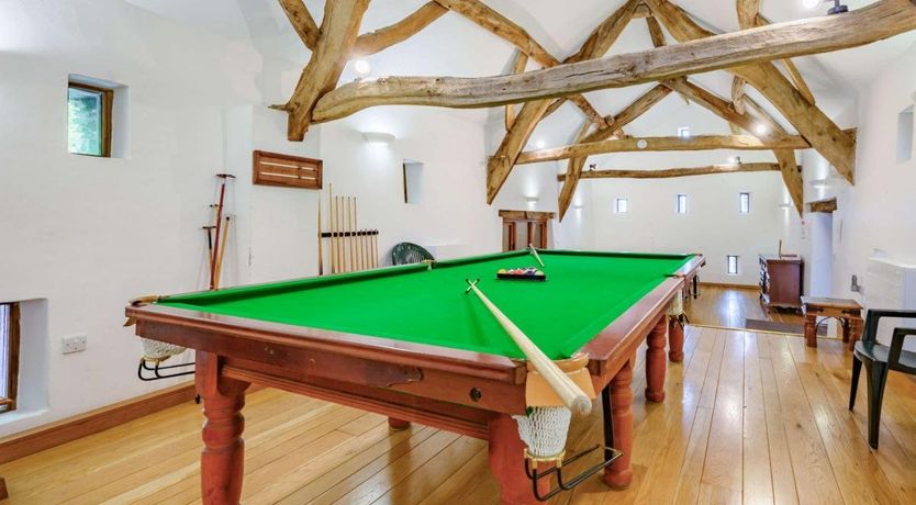 Photo of 4 Bed in Routenbeck