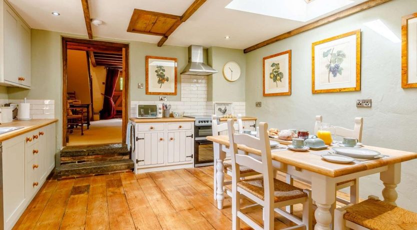 Photo of 2 Bed in Barrington