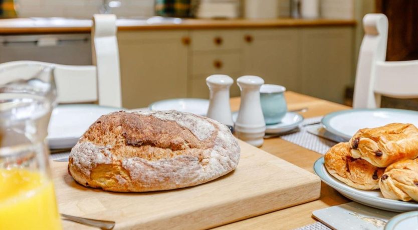 Photo of 2 Bed in Barrington