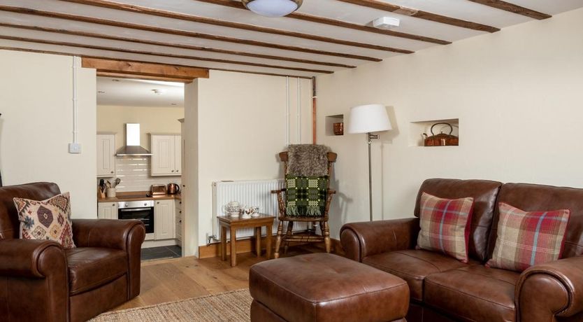 Photo of 1 Bed in Llansantffraed