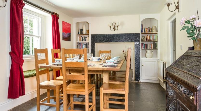 Photo of 6 Bed in Lamplugh