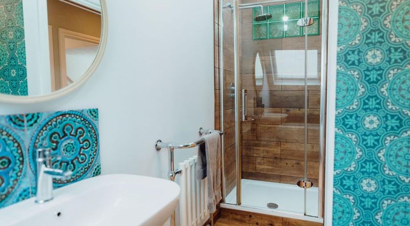 Photo of 3 Bed in Tenby