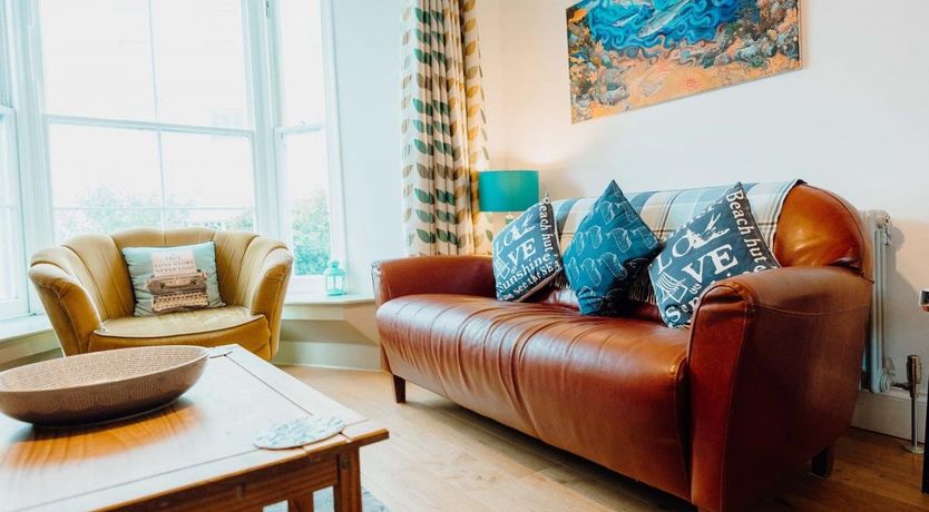 Photo of 3 Bed in Tenby