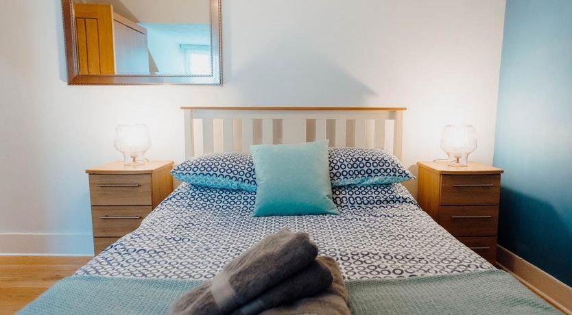 Photo of 3 Bed in Tenby