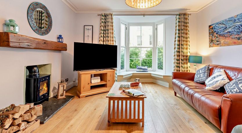 Photo of 3 Bed in Tenby