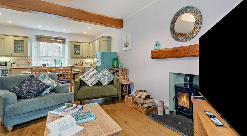 Photo of 3 Bed in Tenby