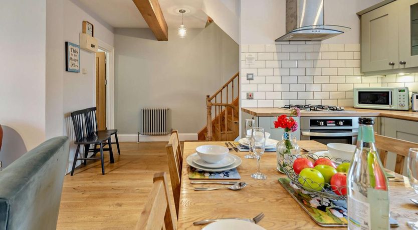 Photo of 3 Bed in Tenby