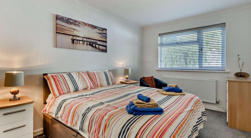 Photo of 3 Bed in Amroth