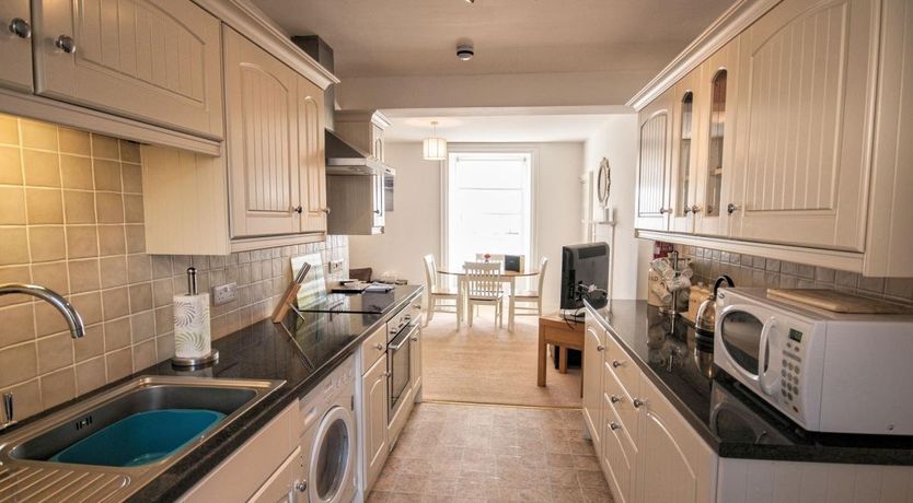 Photo of 2 Bed in Aberdovey