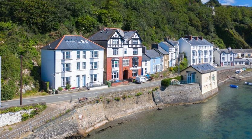 Photo of in Aberdovey (DY003)