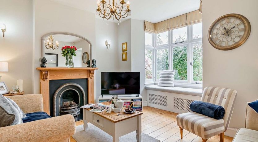 Photo of 4 Bed in Weston-super-Mare