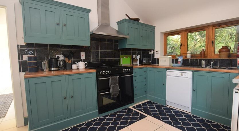 Photo of 7 Bed in Aberdovey