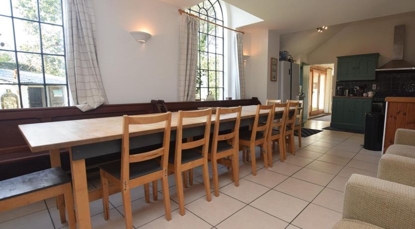 Photo of 7 Bed in Aberdovey