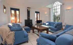 Photo of 7 Bed in Aberdovey