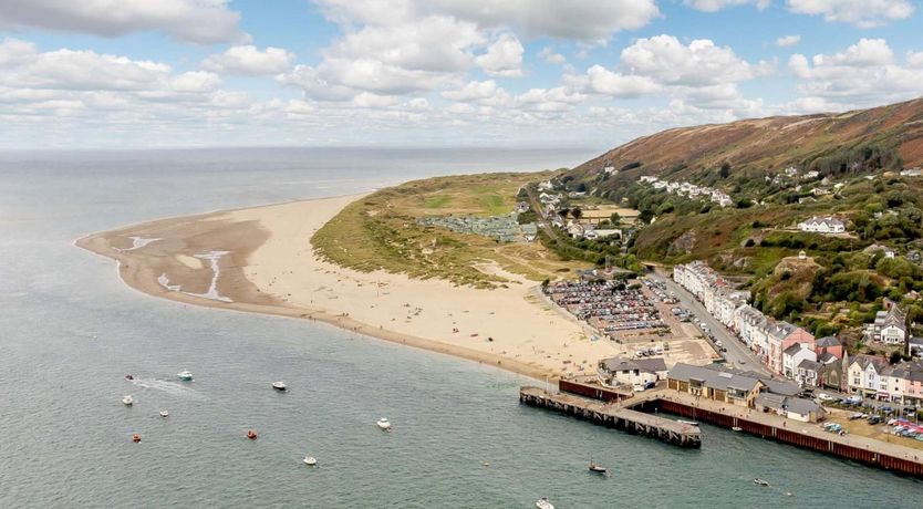 Photo of 2 Bed in Aberdyfi