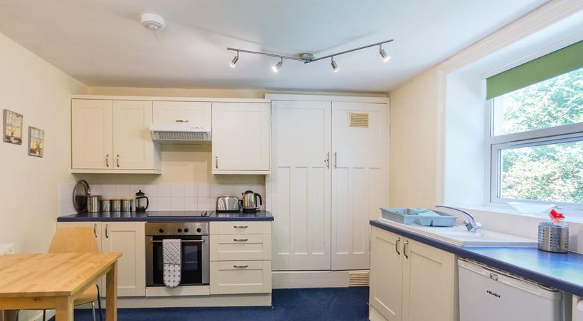 Photo of 2 Bed in Aberdyfi