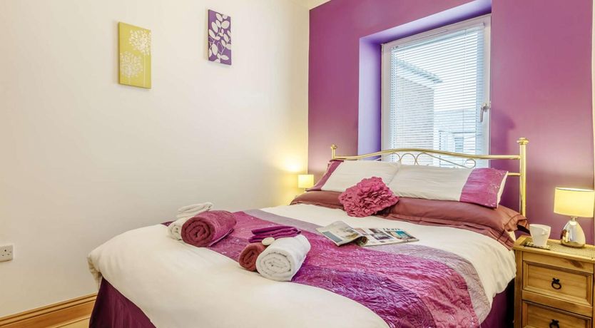 Photo of 3 Bed in Pontypool