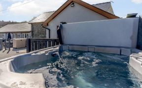 Photo of 2 Bed in Lampeter