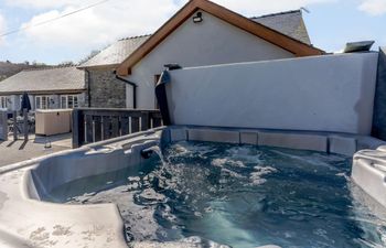 2 Bed in Lampeter Holiday Cottage