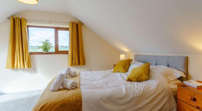 Photo of 2 Bed in Lampeter