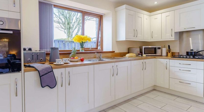 Photo of 2 Bed in Cellan