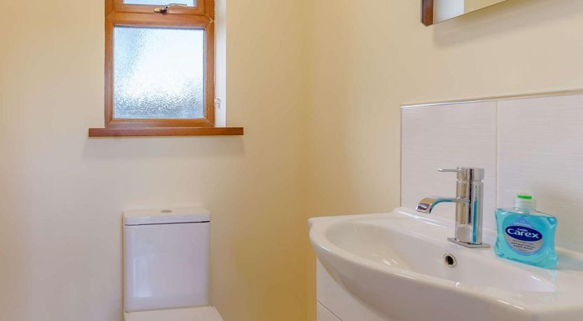 Photo of 2 Bed in Lampeter