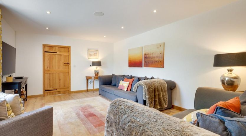 Photo of 4 Bed in Kirk Ireton