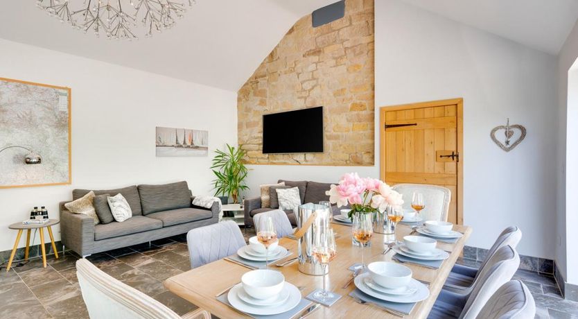 Photo of 4 Bed in Kirk Ireton