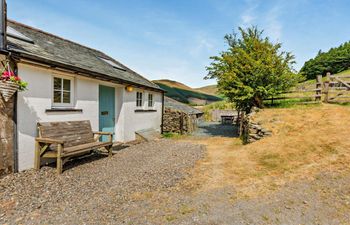 in Lorton (SZ160) Holiday Cottage