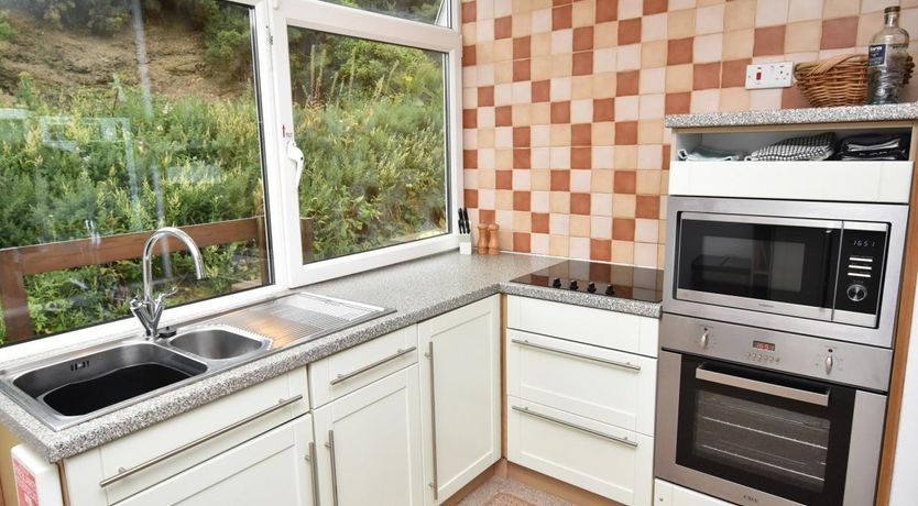 Photo of 2 Bed in Nolton Haven