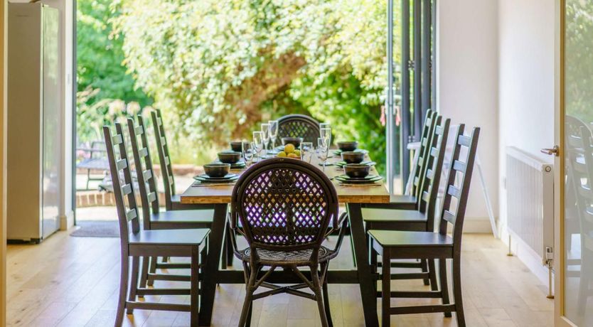 Photo of 5 Bed in Yarmouth