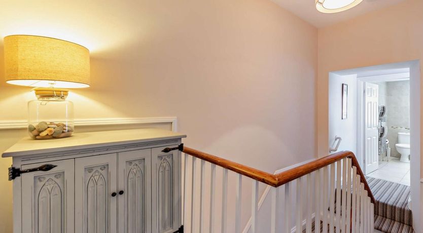 Photo of 3 Bed in Tenby