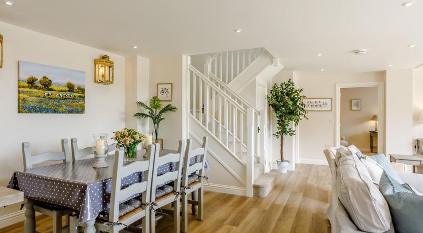Photo of 3 Bed in Dorchester