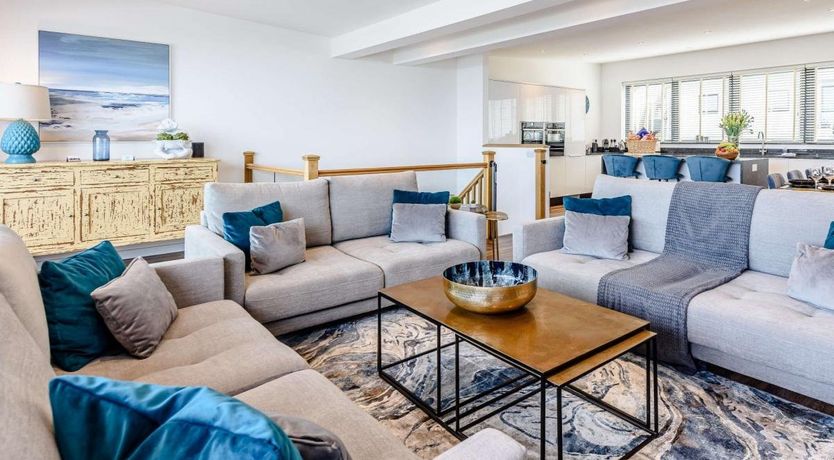 Photo of 5 Bed in Westward Ho