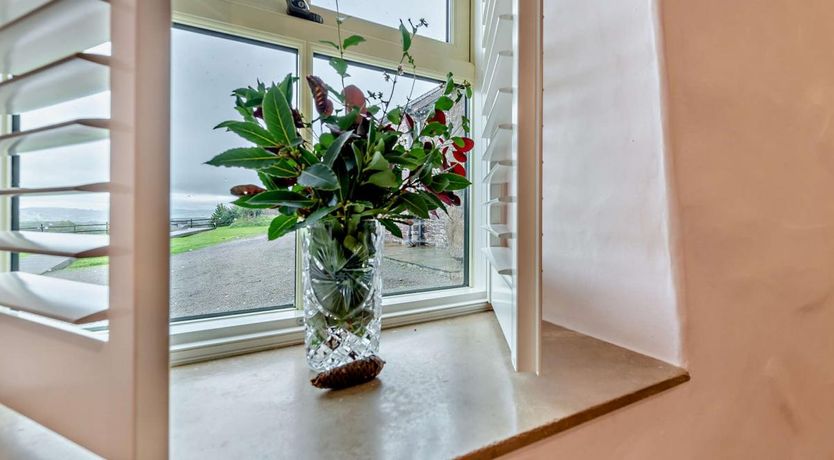 Photo of 4 Bed in Gwynfe