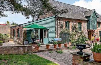 Barn in Mid Wales Holiday Cottage