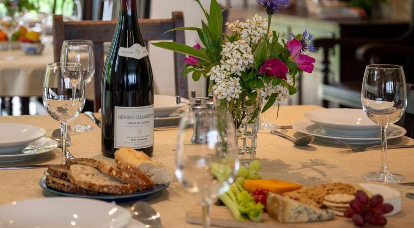 Photo of 8 Bed in Low Grantley