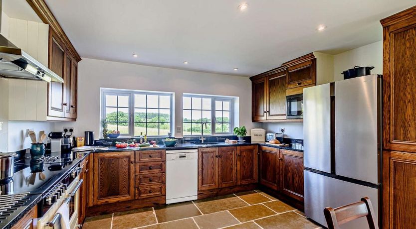 Photo of 8 Bed in Low Grantley